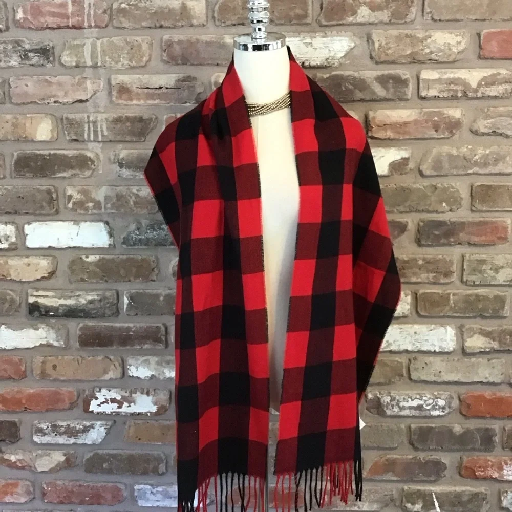 OLD NAVY UNISEX Red Black Buffalo Plaid Check Fringe Scarf NEW